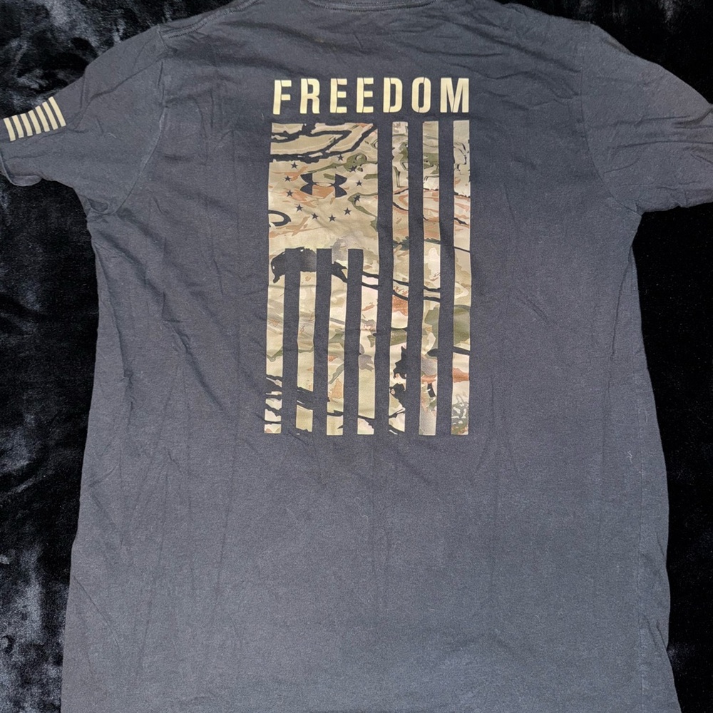 Under Armour Freedom Graphic Black T-Shirt